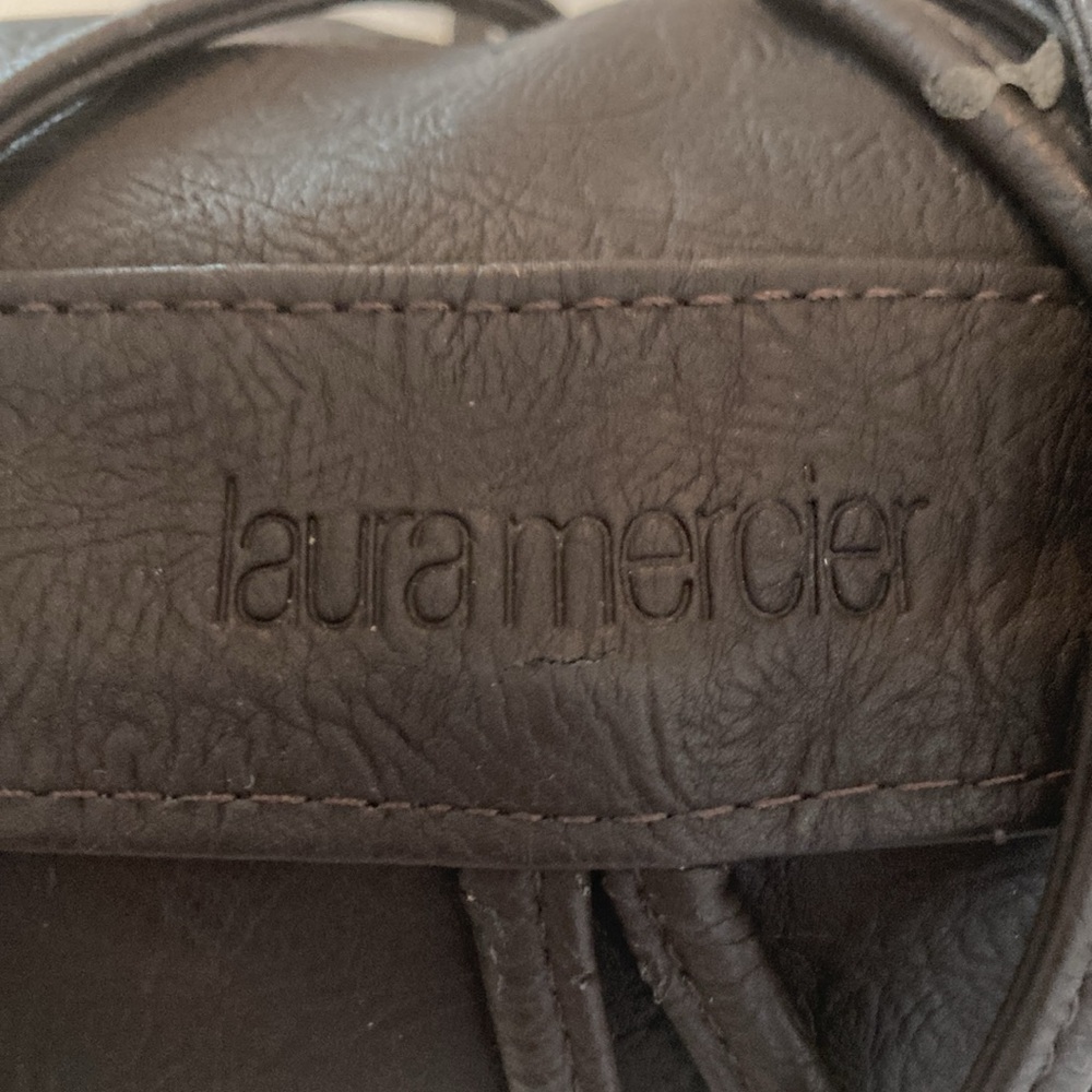 Set of Laura Mercier master make-up brushes. Never used. 29 brushes - missing 2